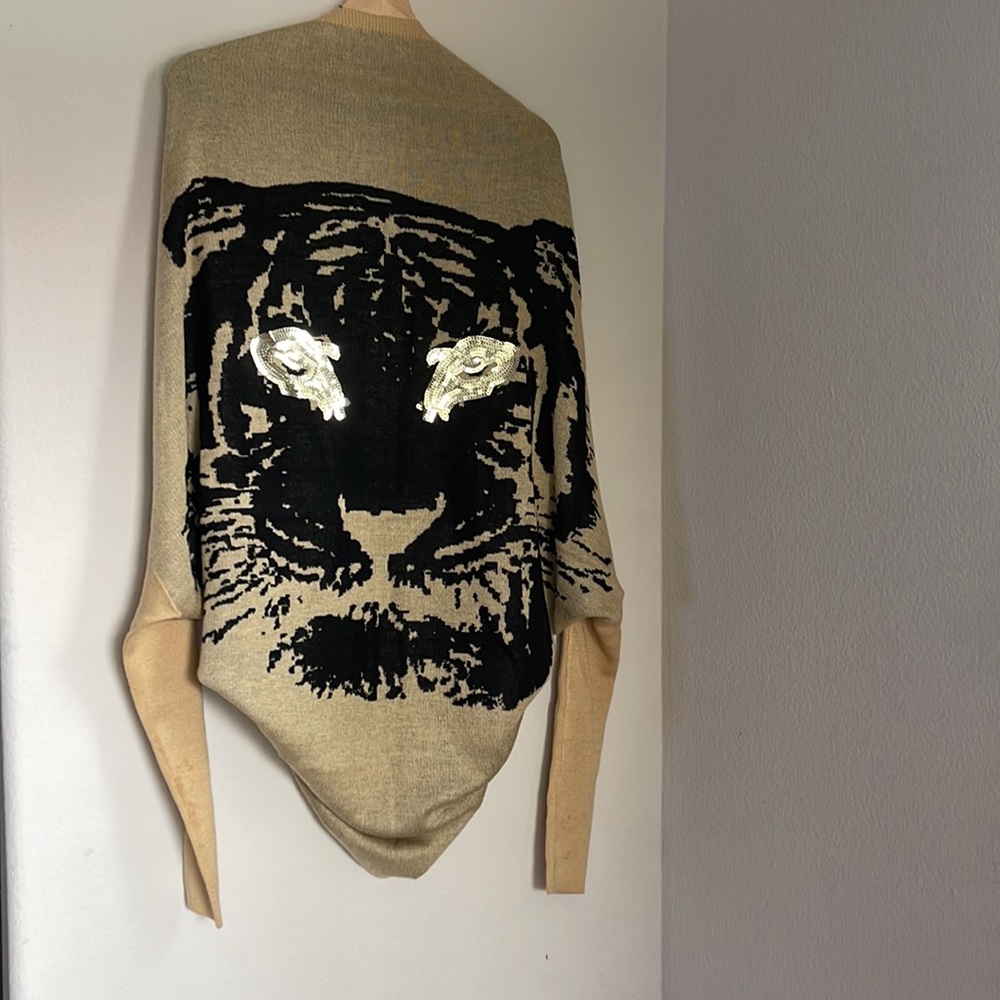 Tigress top